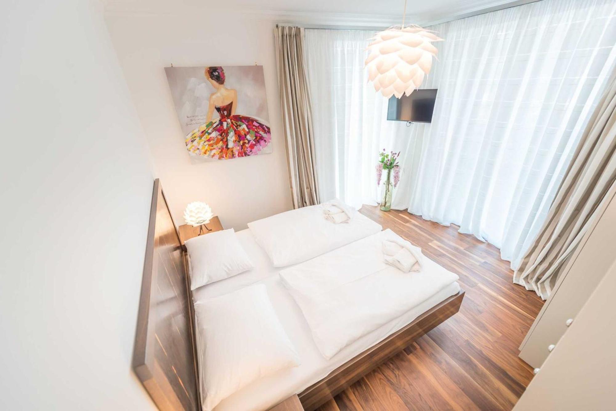 Vogue - 7 Apartment